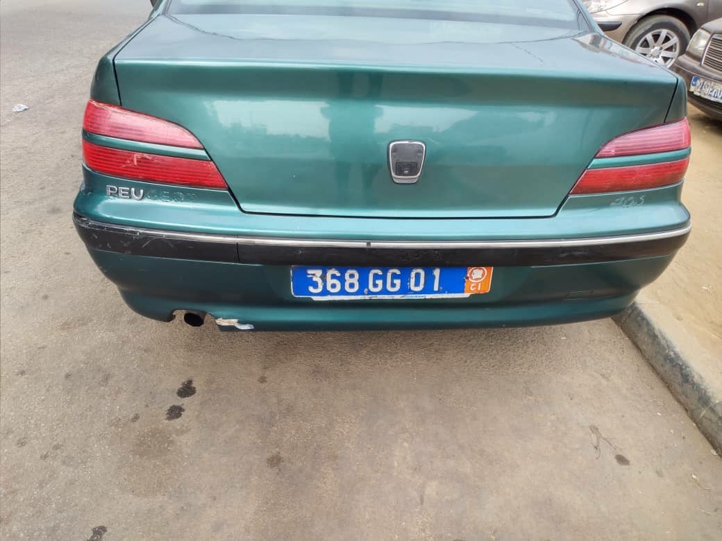 Peugeot 406 essence boîte manuelle Peugeot 406 essence boîte manuelle