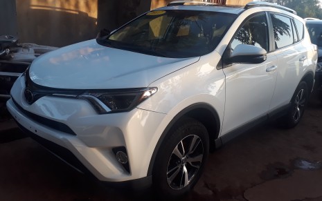 Toyota RAV4 2017