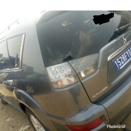 Mitsubishi Outlander 2008