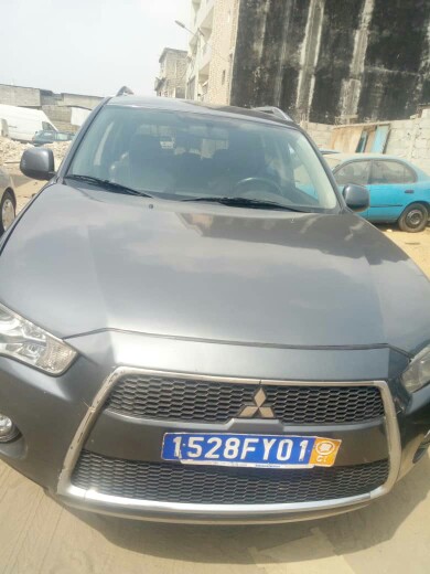 Mitsubishi Outlander 2008