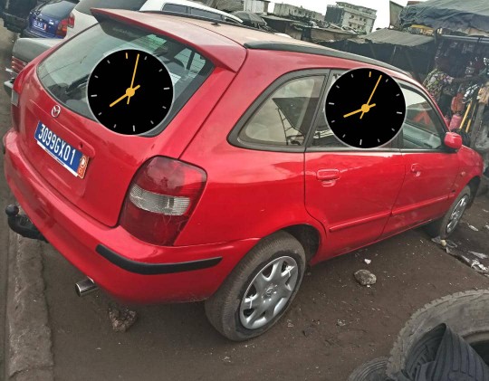 Mazda 323 GX 2000 Mazda 323 GX 2000
