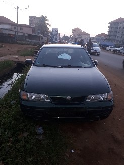 Nissan Almera 1999
