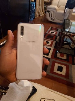 Samsung A50