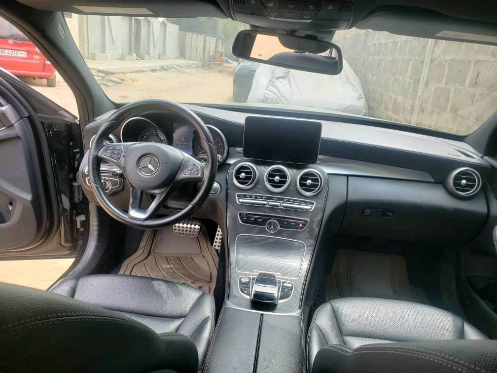 Mercedes C300 2015