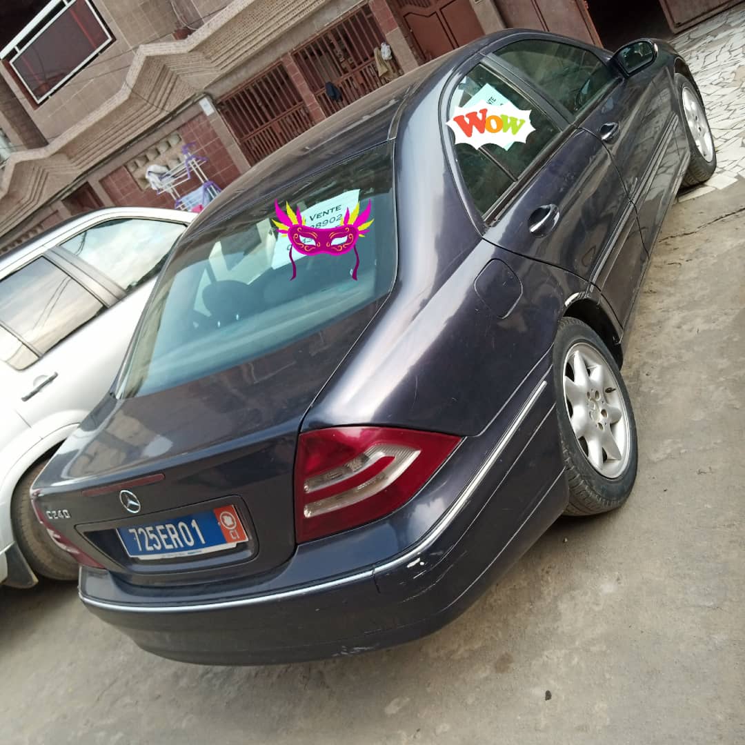 Mercedes-Benz C240 2002