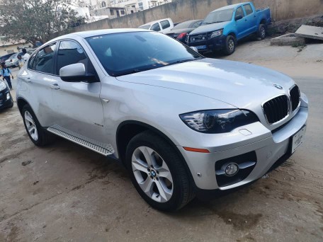 BMW X6 2011