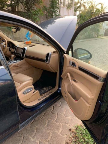 Porsche Cayenne 2011 Porsche Cayenne 2011