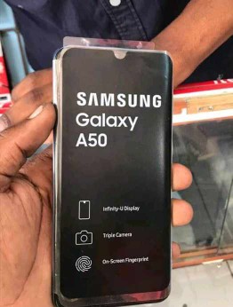 Samsung Galaxy A50