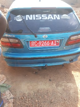 Nissan Almera  2005
