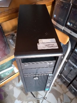 UC HP Z420 Workstation Intel Xeon CPU E5-1620