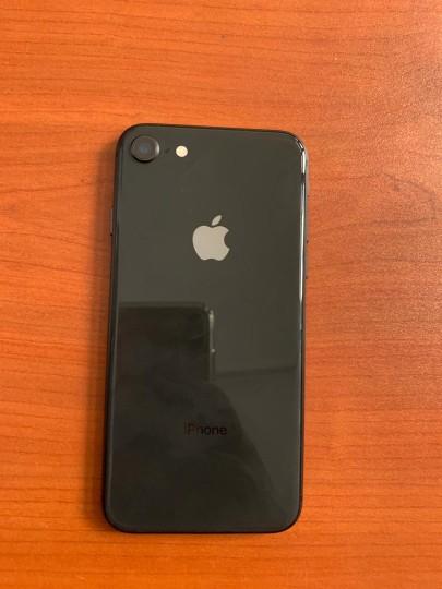 Apple iPhone 8 - USA