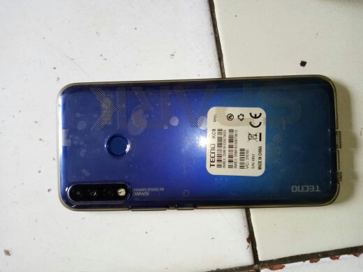 Tecno Spark 4