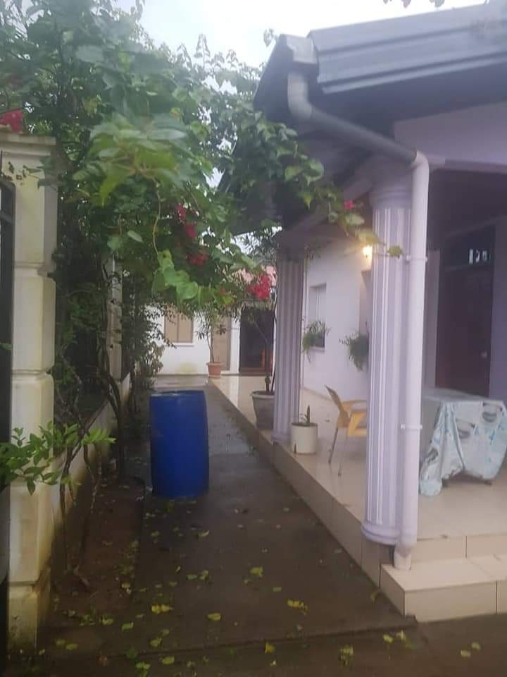 MAISON NEUVE AVEC DÉPENDANCE À VENDRE À DOUALA CITÉ CHIRAC SAD