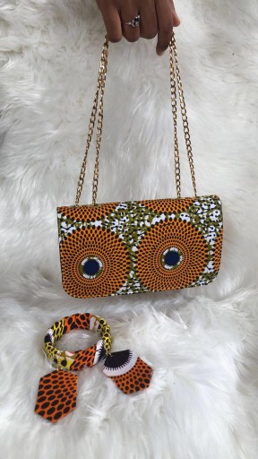 Sacs et Robes en pagnes