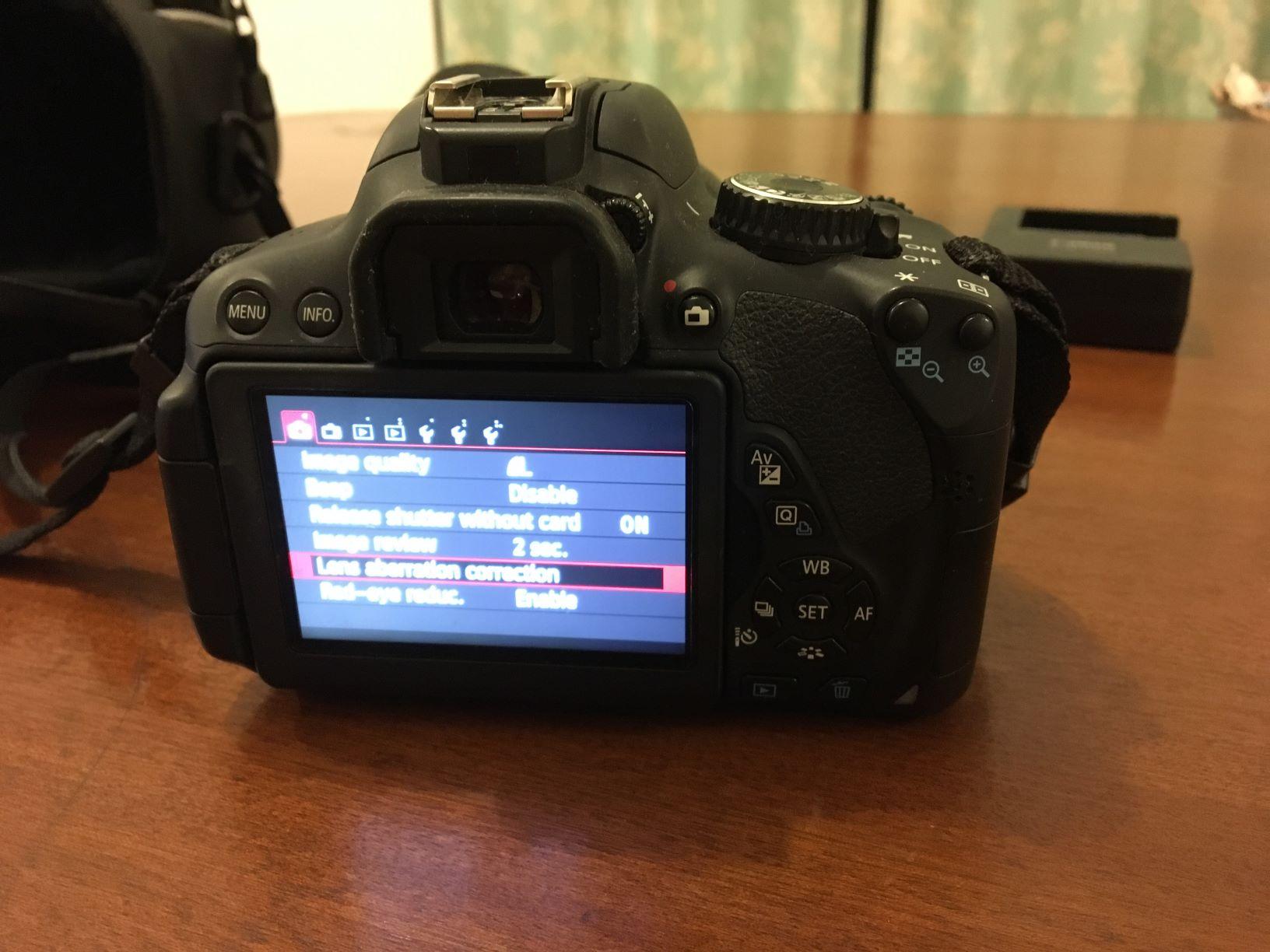 Appareil photo Canon EOS Kiss X6i