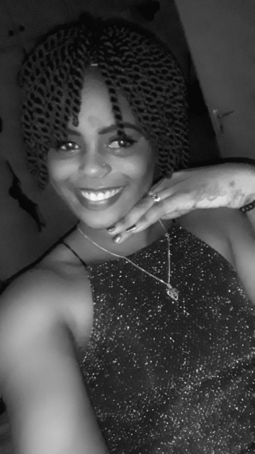 Perruques courtes en laine brésilienne