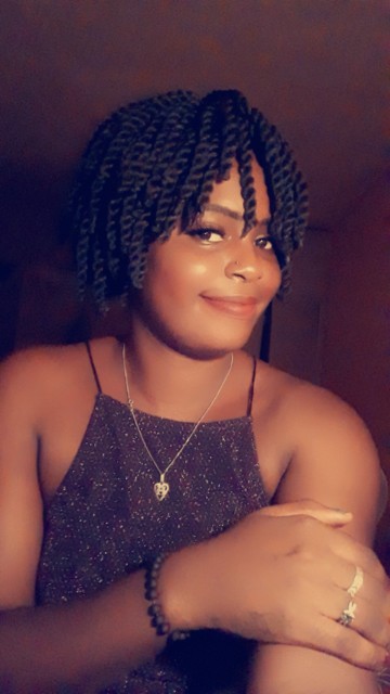 Perruques courtes en laine brésilienne