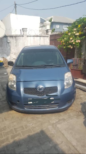 Toyota  Yaris 2008