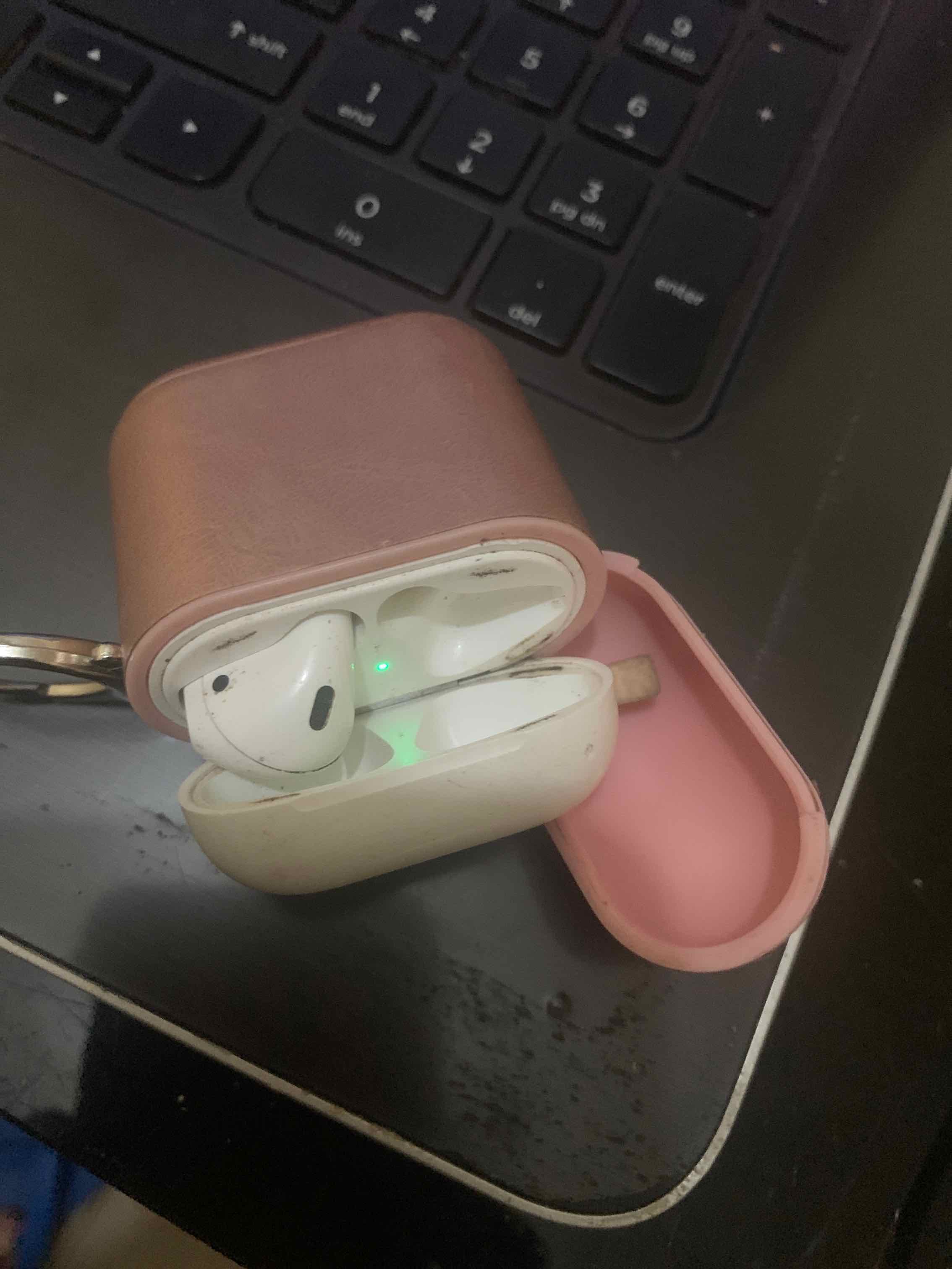 Airpods Airpods