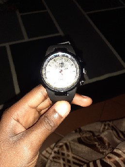 Montre Ak