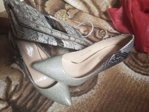 Chaussures et pochette Chaussures et pochette