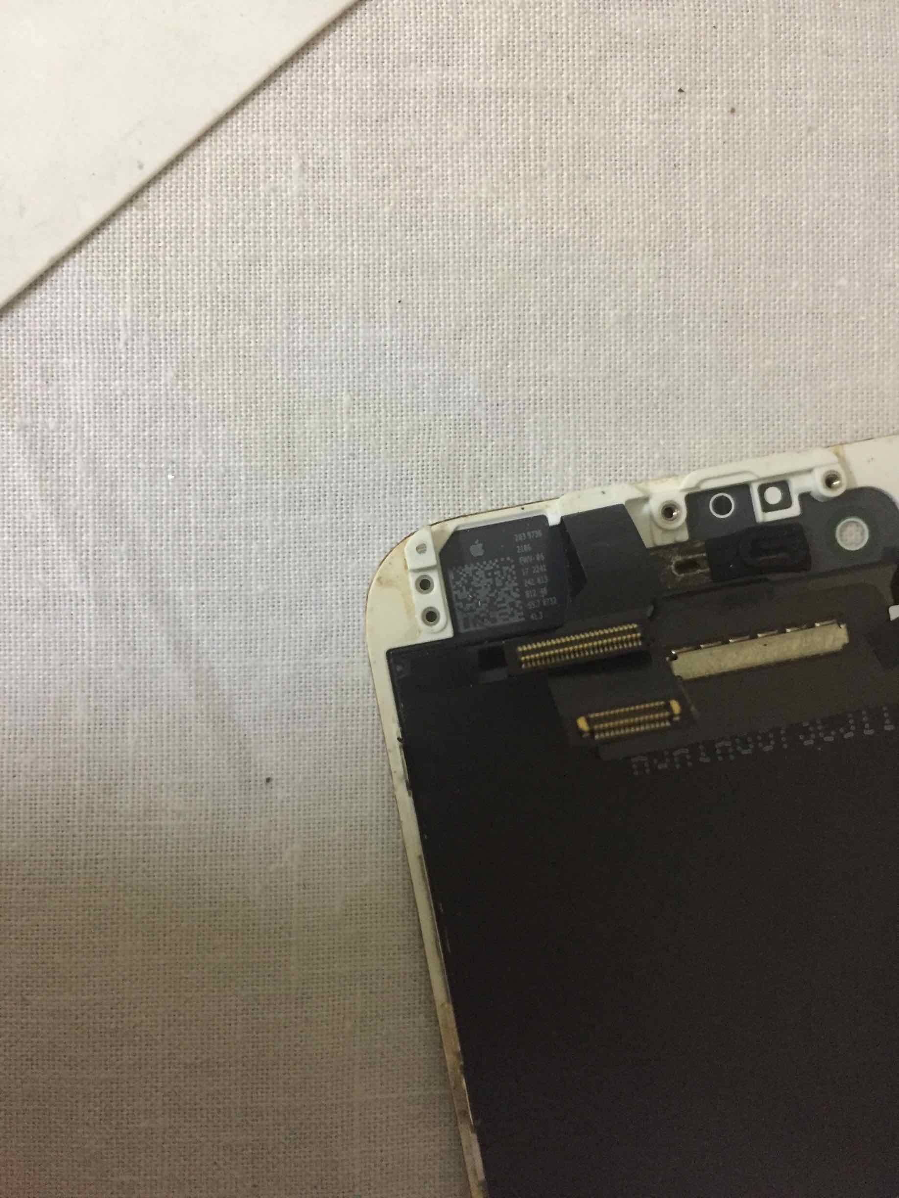 Écran iPhone 6 cassé