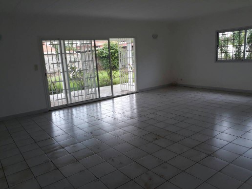 Vente Villa 3 pièces - Port-Gentil