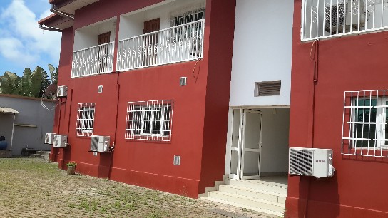 Vente appartement  16 pièces