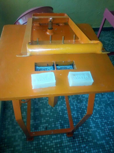 Machine à savon Machine à savon