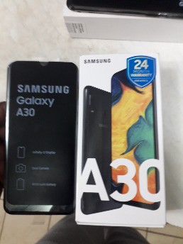 Samsung Galaxy A30