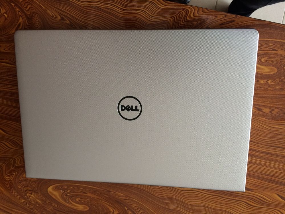 Ordinateur portable dell inspiron 15 core i3 640 giga 6giga ram pc casie neuf 15pouces