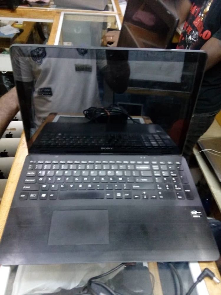 Sony viao  core i7 17" écran tactile