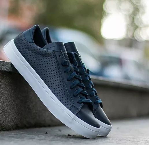 Chaussure basket adidas original gris foncé