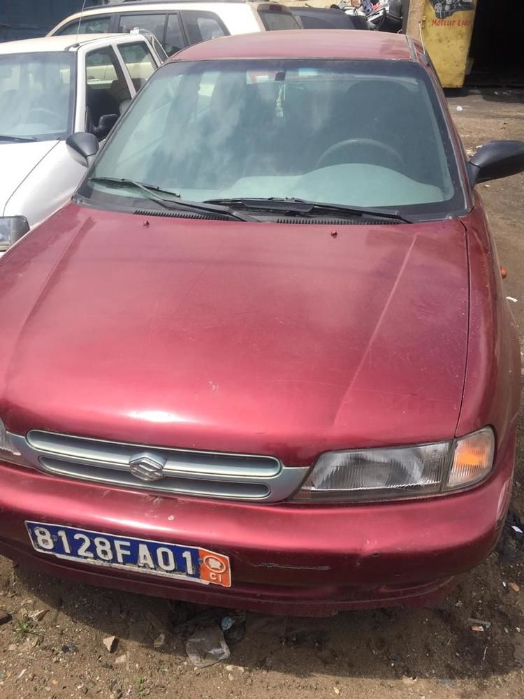 Suzuki Baleno 2000