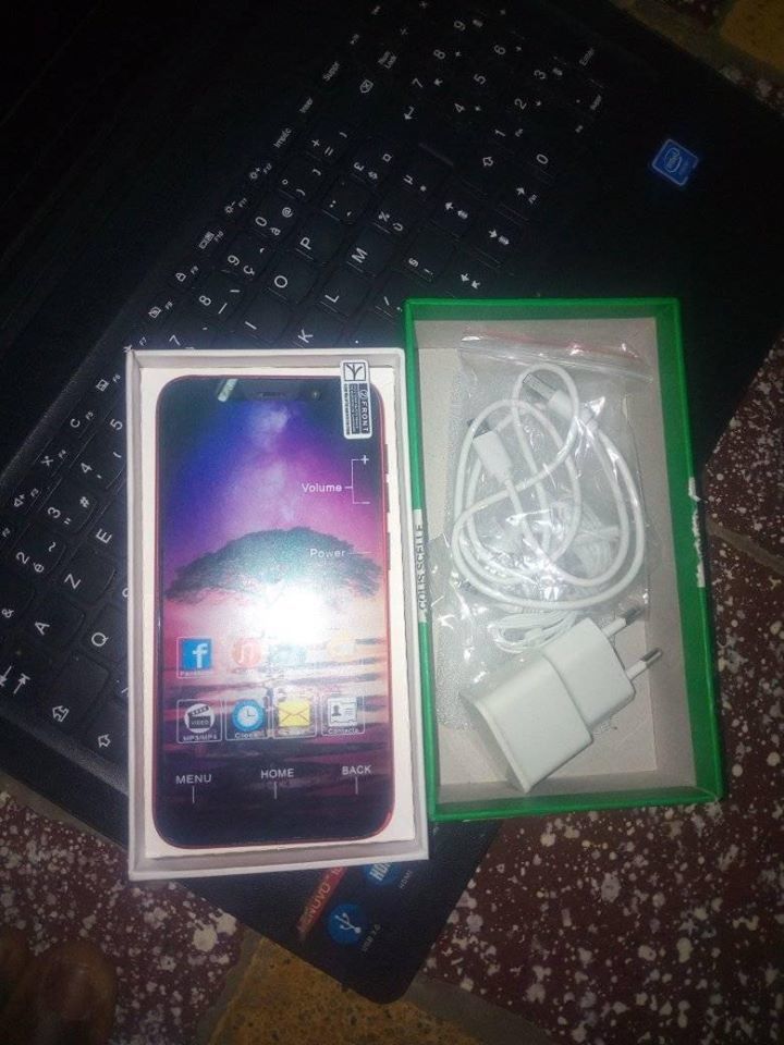 Tengo 1 Ahamda Casi neuf