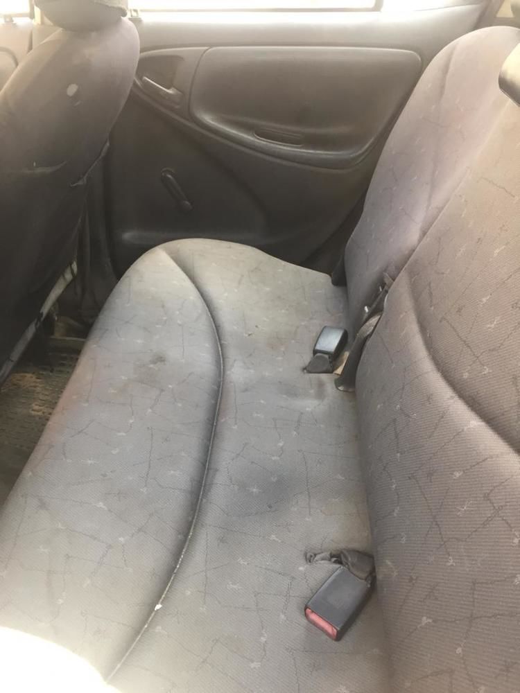 Toyota Yaris taxi HT  prix négociable