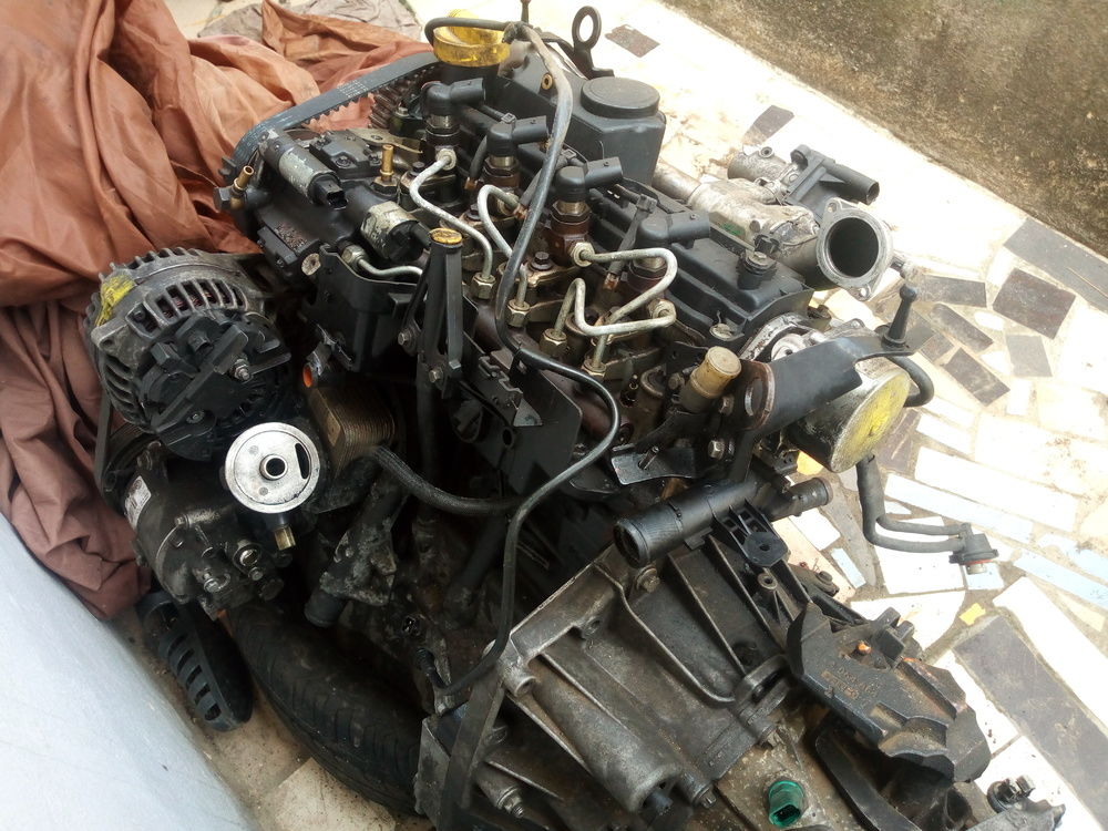 MOTEUR RENAULT DUSTER MOTEUR RENAULT DUSTER