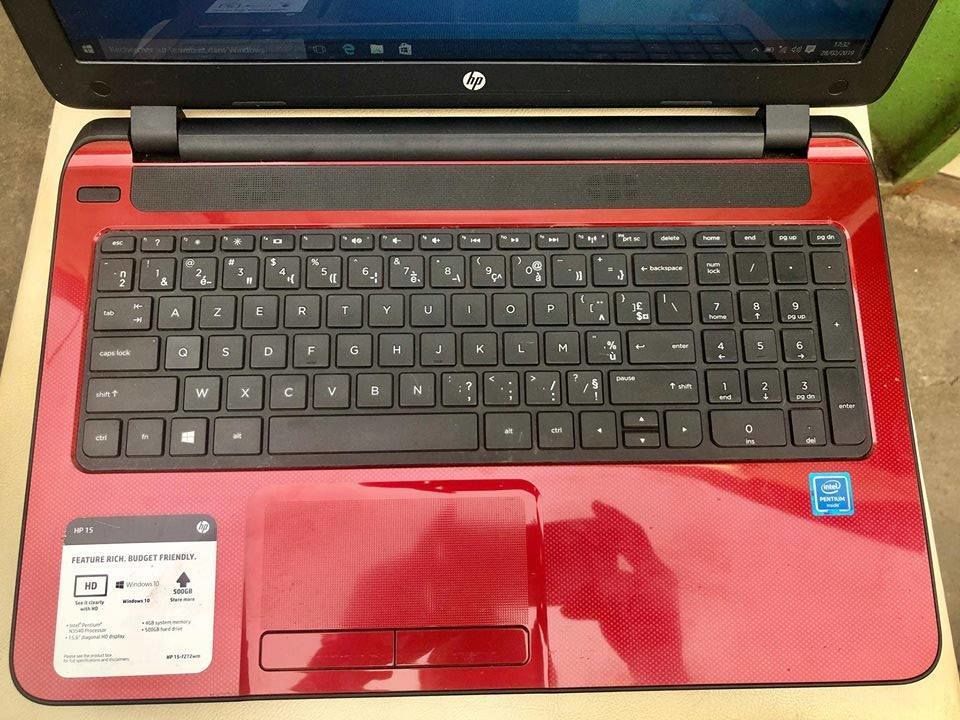 HP PAVILION 15 ROUGE DUAL CORE RAM=4 GO /500 GO 15.6"POUCES