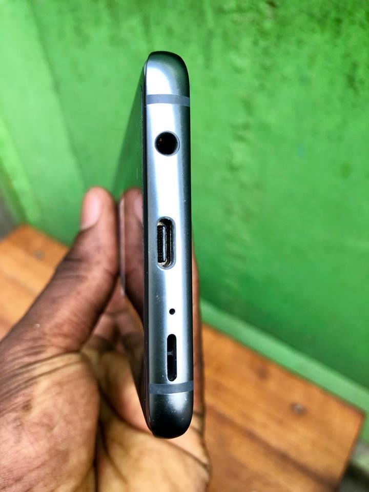 Samsung galaxy S9+ duos gris 64giga 6giga de ram 6.2" kazi neuf