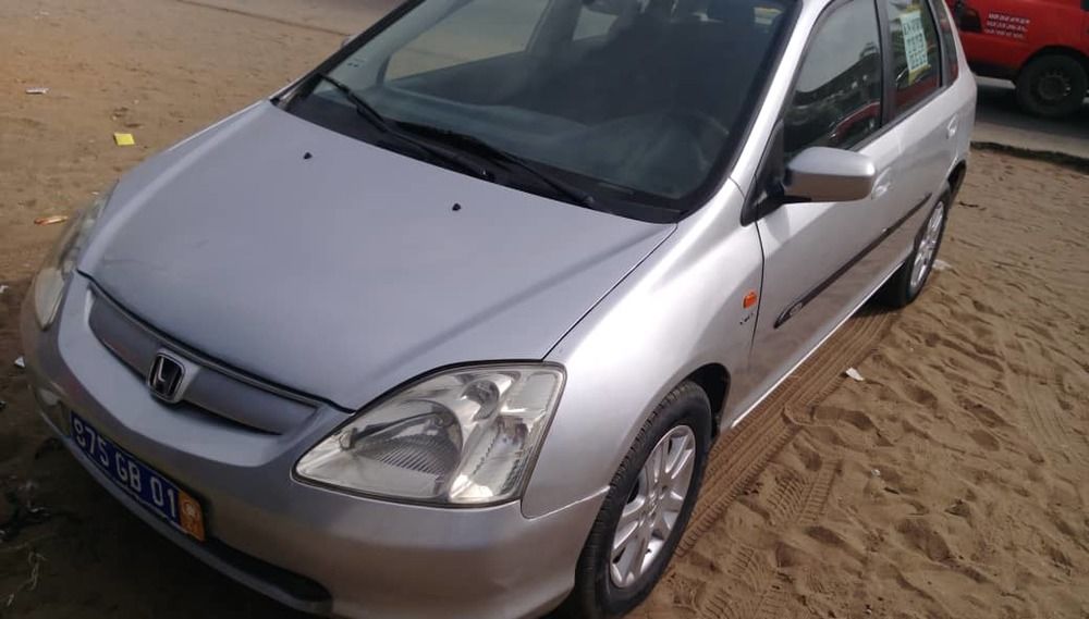 HONDA CIVIC BOITE AUTOMATIQUE 2001 BazarAfrique Côte d’Ivoire