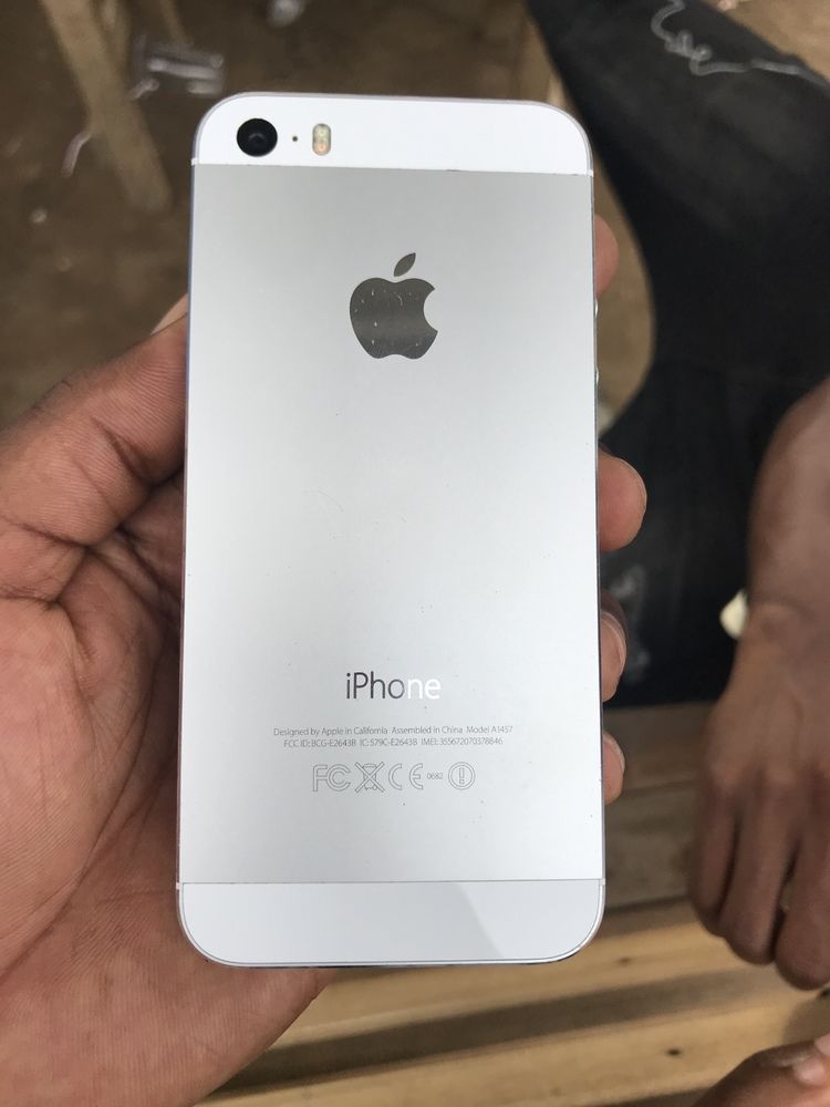 iPhone 5S  32Go Blanc