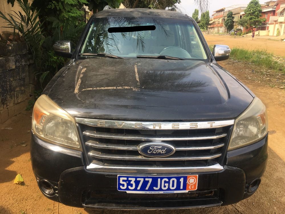 FORD EVEREST 2010 MANUELLE IMPORTÉ