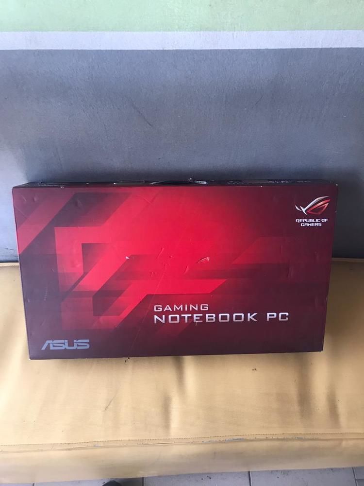 Asus rog core i7 Gtx 1050 neuf dans son carton