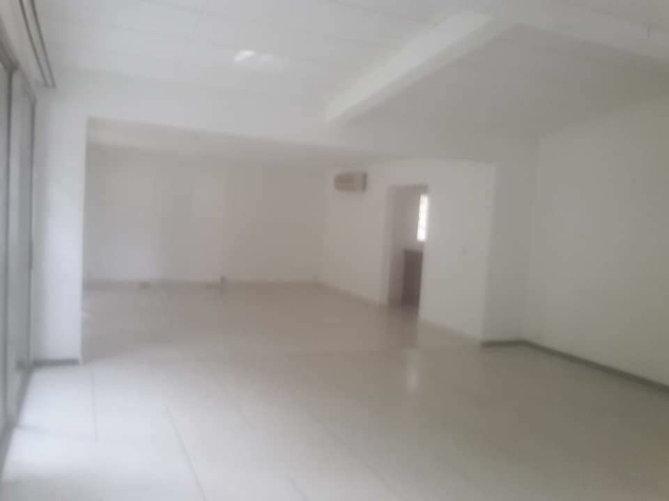 Villa Basse 4 Pièces Avec Jardin Et Piscine En Location En Zone4 Bietry