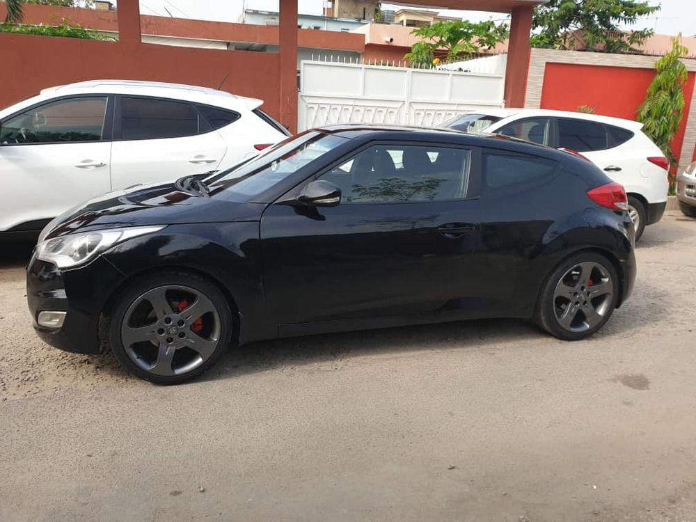 Hyundai Veloster Mod 2012 noir
