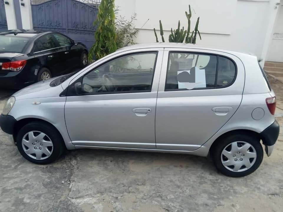 Toyota Yaris 2002 importée