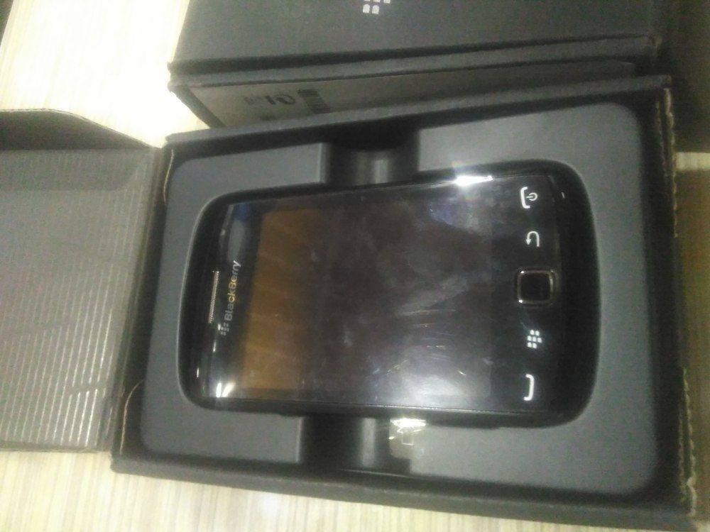Blackberry Curve 9380 et 9720 neuf