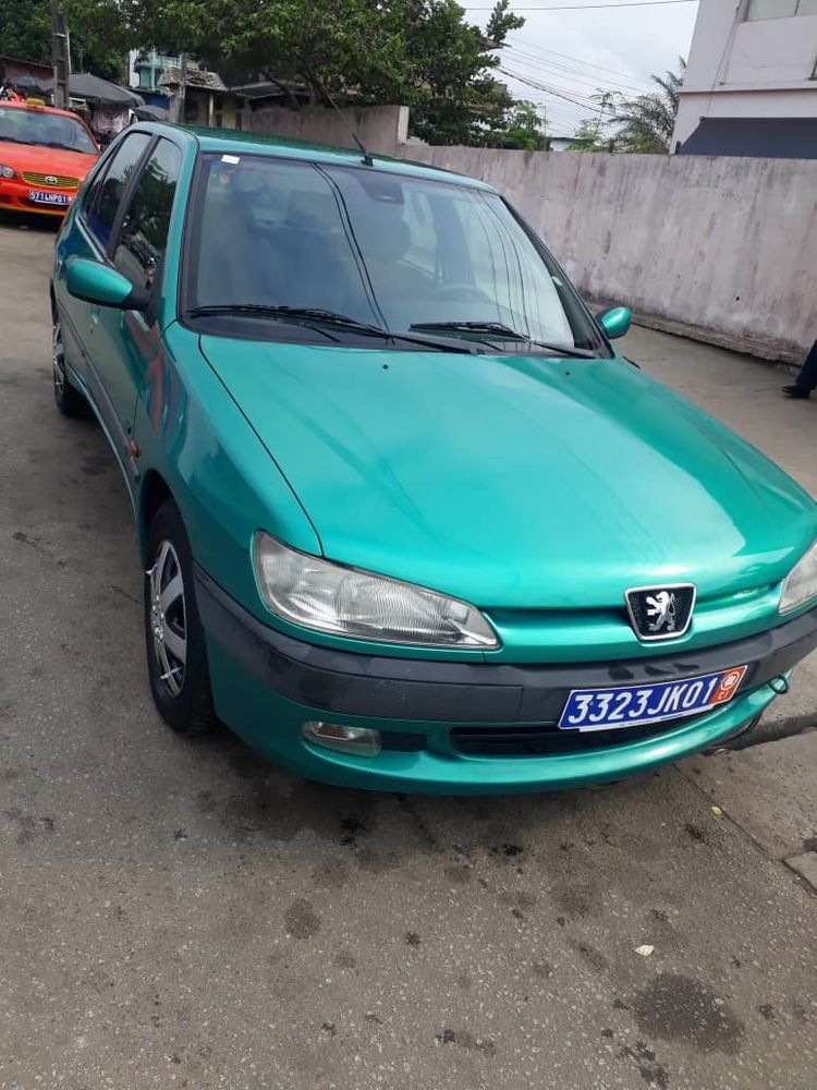 Peugeot 306 2000 Importe Super Propre Essence Manuelle Climatiser Tout Papier À Jour Prix 2.6 Kao