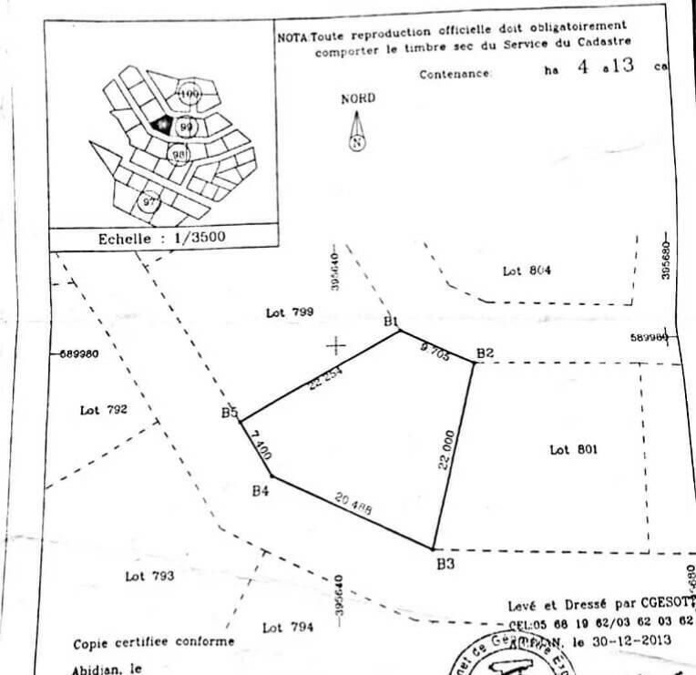 Terrain Plat De 413m2 Avec Acd Situé Dans La Zone De La Riviera Golf