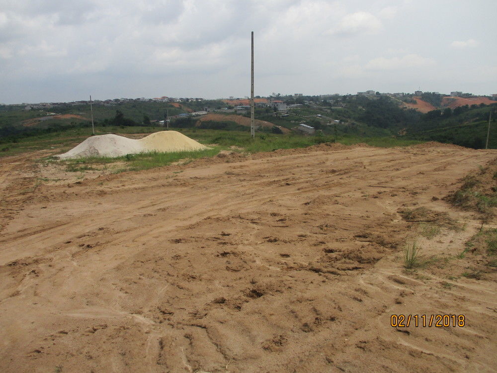 Terrain en Vente À Angre Et Djibi Extension